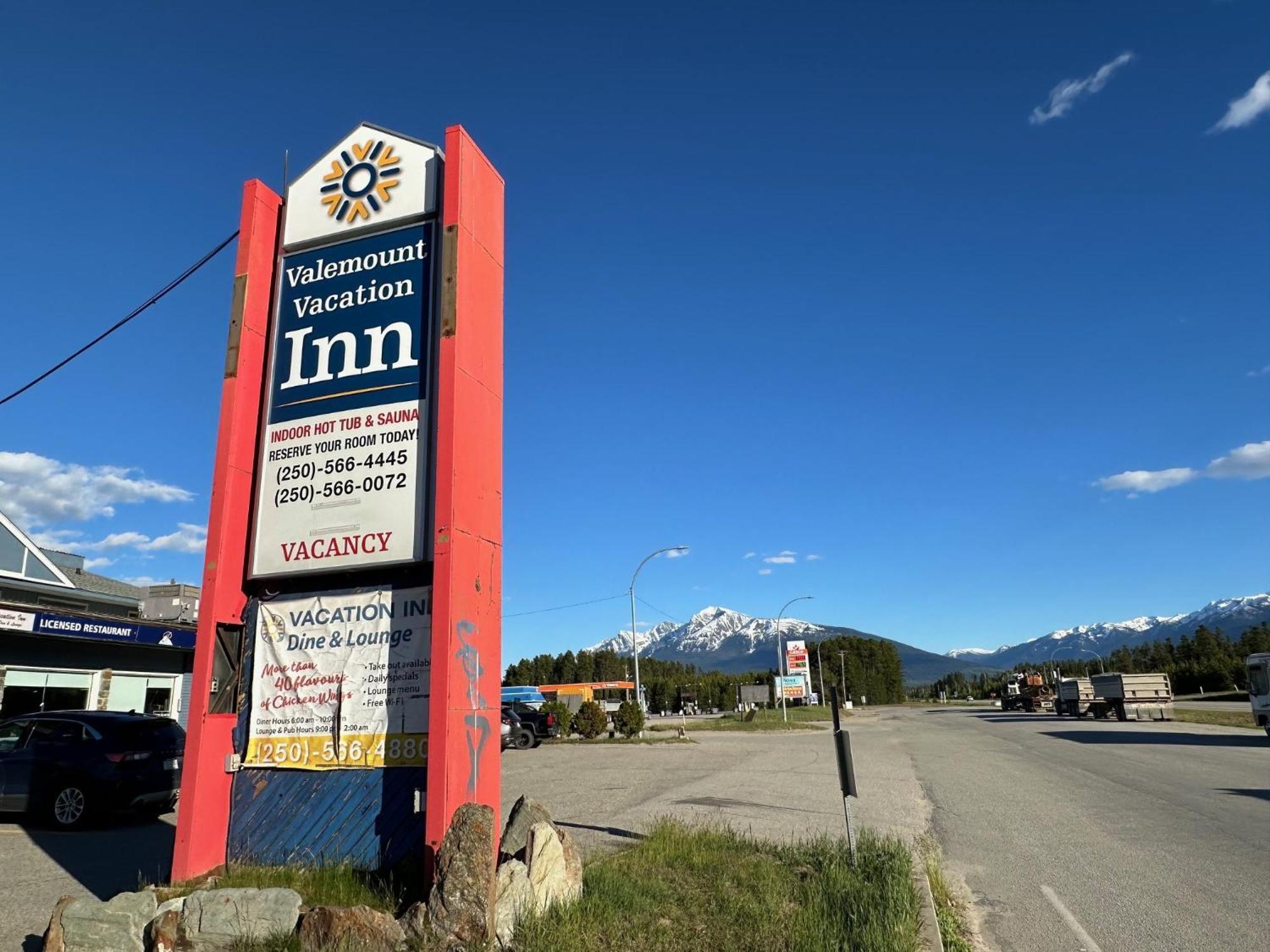 Valemount Vacation Inn Exterior foto
