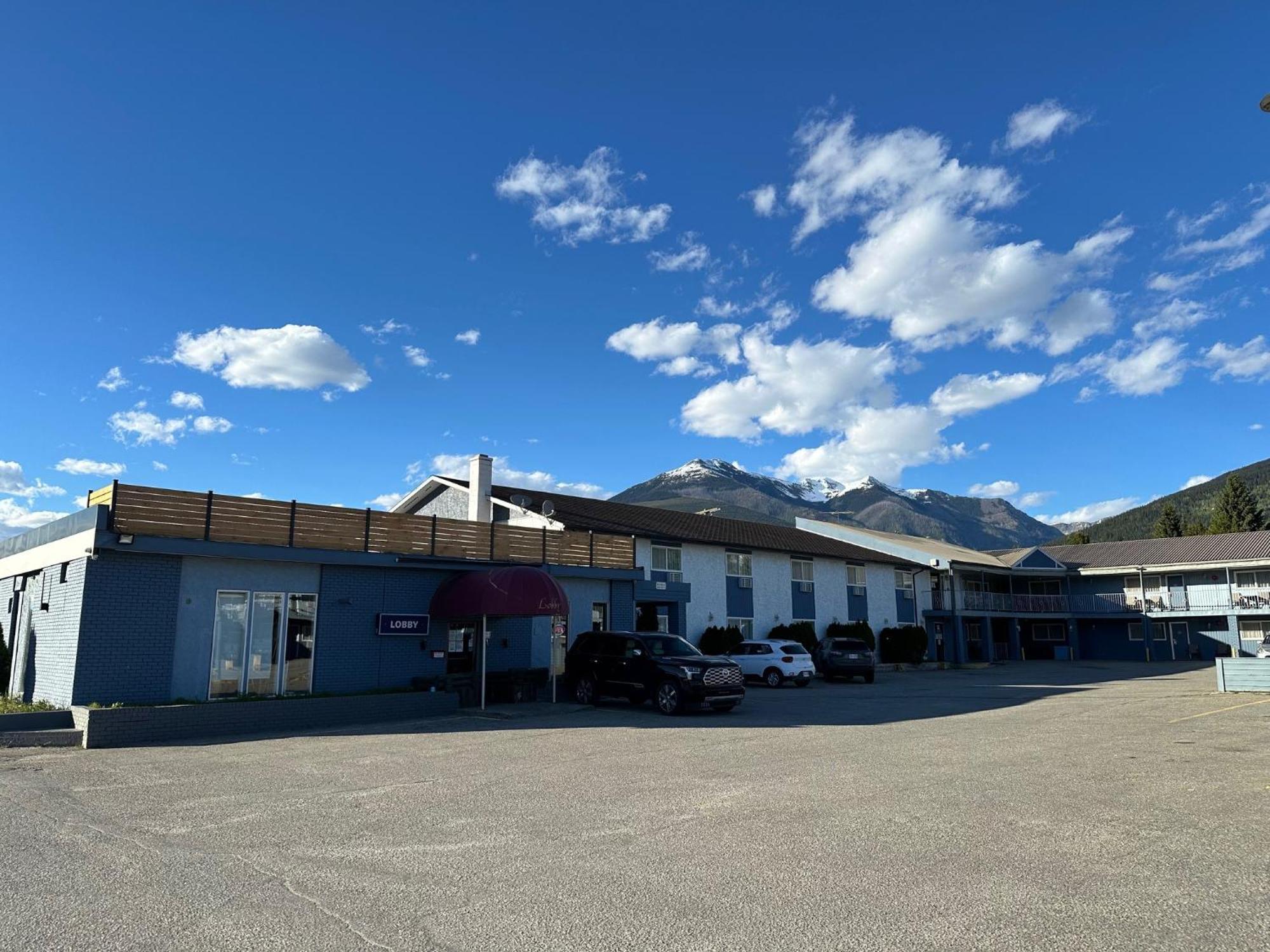 Valemount Vacation Inn Exterior foto