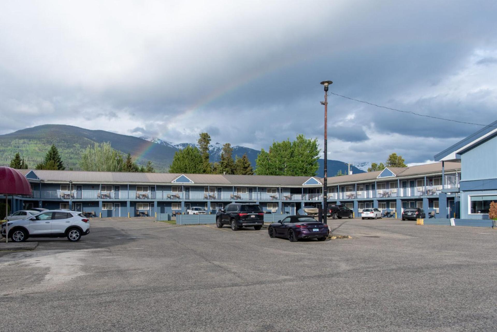 Valemount Vacation Inn Exterior foto